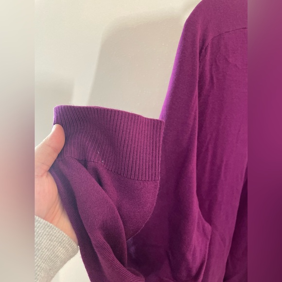 Amazon Essentials 100% Wool, Men's V-Neck Sweater - Picture 6 of 8